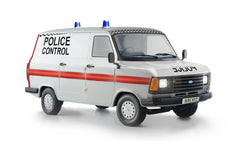 1/24 Italeri #3657 Ford Transit Mk.II U.K. Police ver.