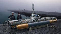 1/35 Italeri #5609 German Midget Submarine U-Boot 